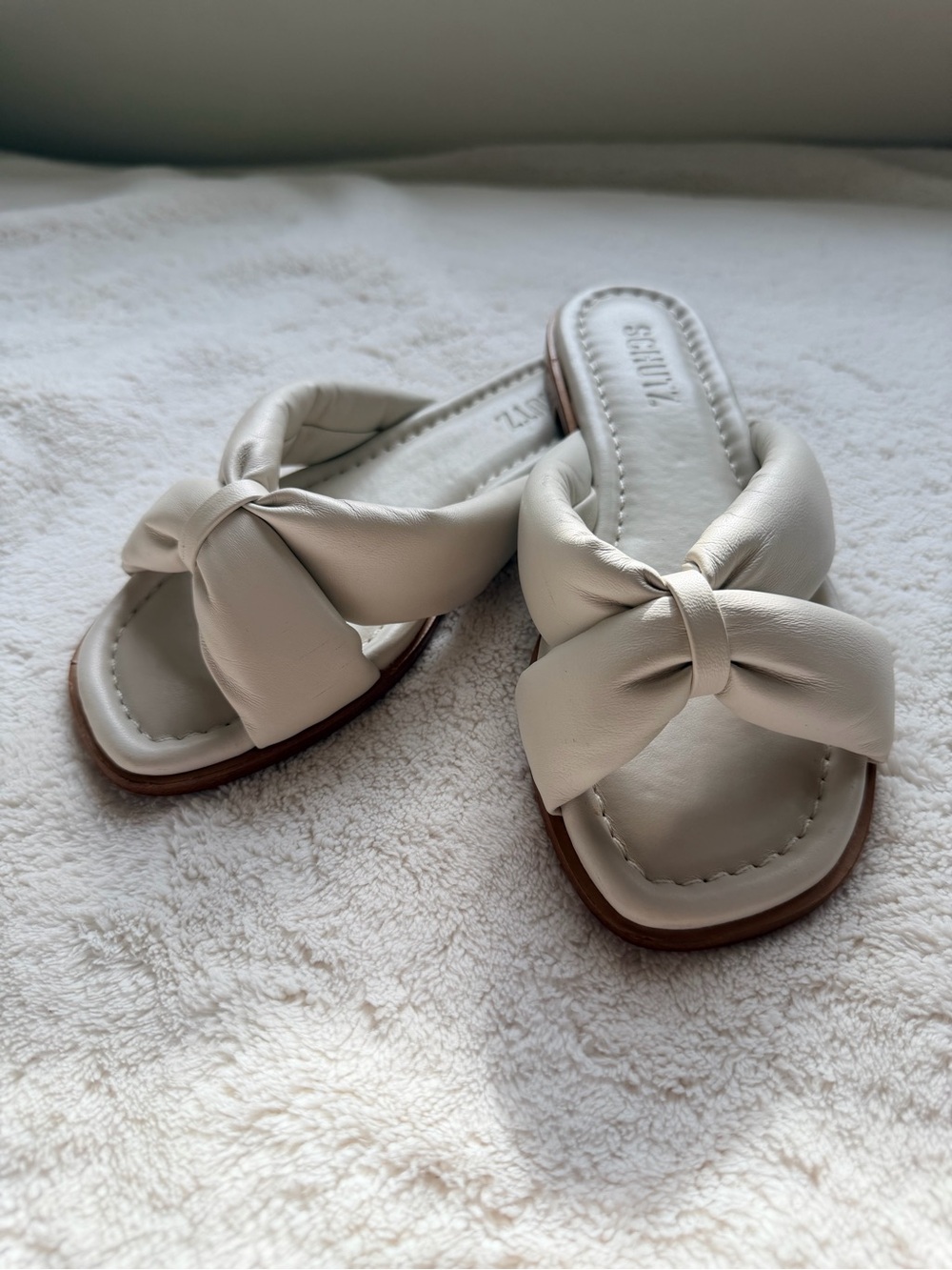 SCHUTZ Fairy Sandal Cream Twisted Knot Slide Sandals